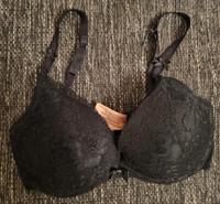 Hunkemöller BH 80 D, Schwarz mir Push-up Sachsen - Chemnitz Vorschau