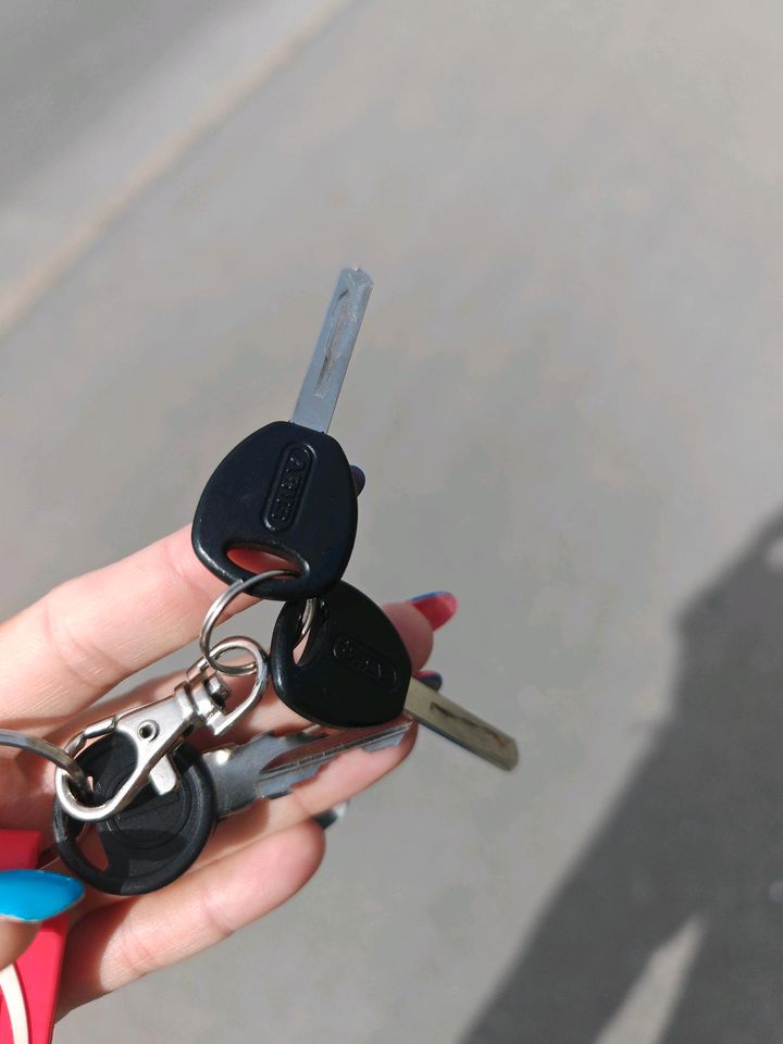 Schlüsselbund gefunden Nähe fh jena in Jena