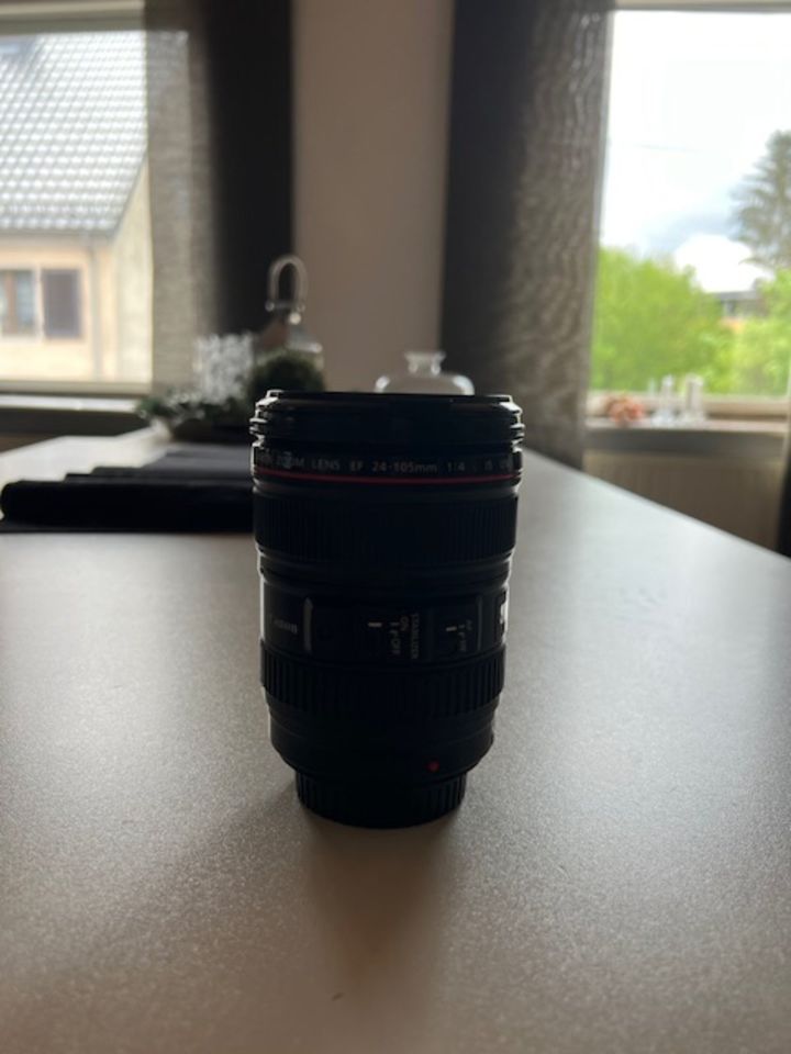 Canon EF 24-105mm 1:4 L IS USM in Saarbrücken