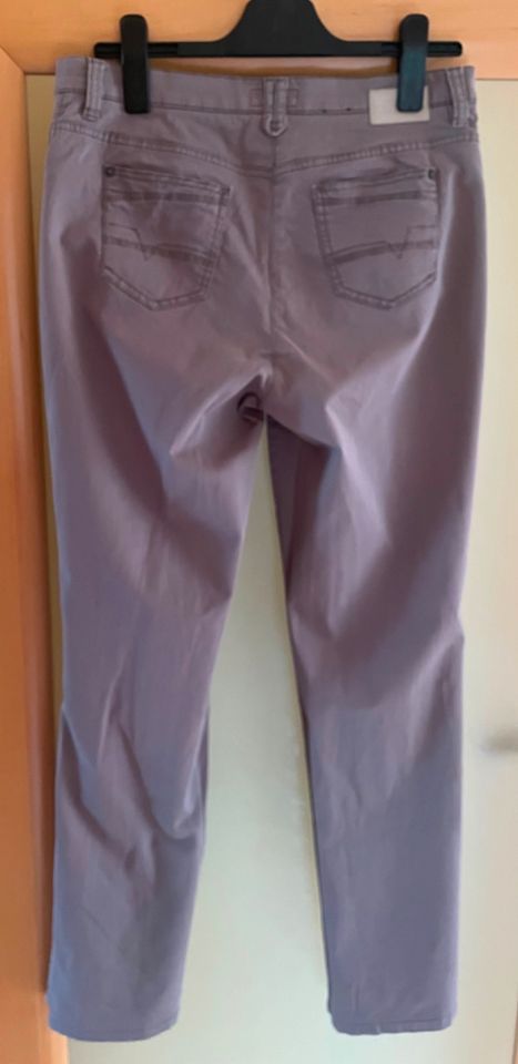 Brax Carola City Sport Hose Jeans Gr. 42 Stone Stein Grau in Duderstadt