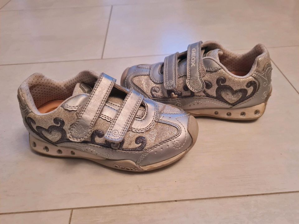 Geox Sneaker Silber Gr. 29 *TOP* in Essen