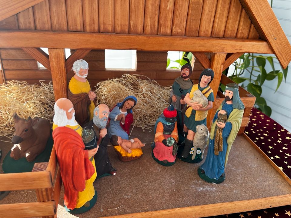 Weihnachtskrippe  aus Holz , Krippe in Löhne