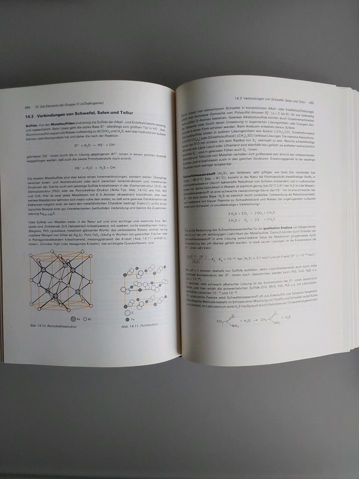 Grundlagen der allgemeinen und anorganischen Chemie in Hanau