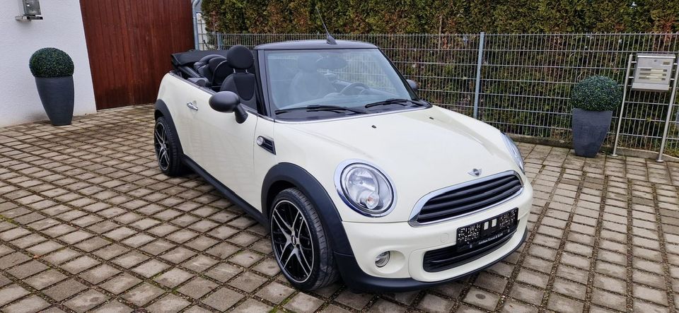 MINI Cooper One Cabrio in Riedlingen