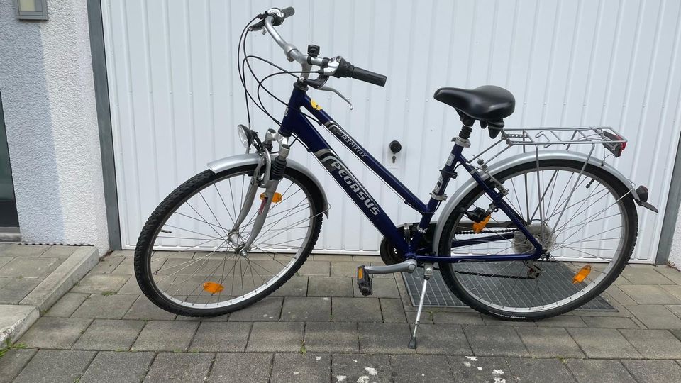 Pegasus Rimini 28 Alu light Fahrrad Trekkingbike in Friedrichshafen