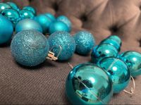 22 blaue kleine Weihnachts-/Christbaumkugeln, glitzer, Plastik Thüringen - Erfurt Vorschau