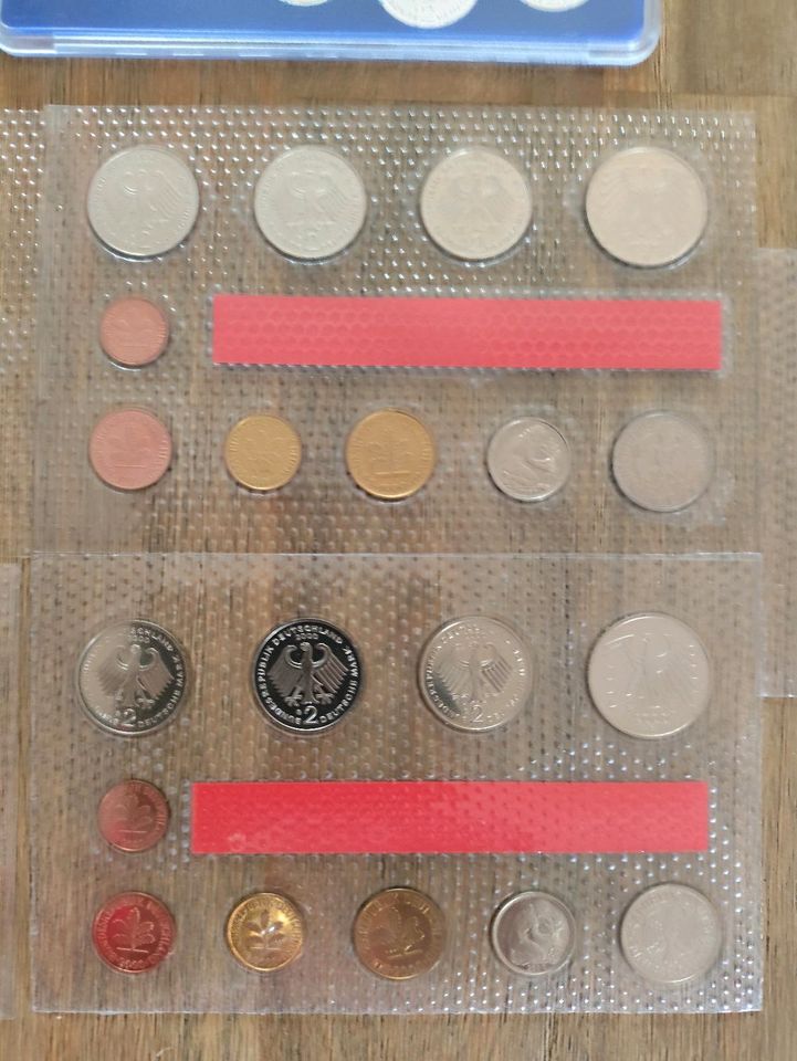 Konvolut DM & Euro Kursmünzensätze in Lübbecke 