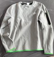 Nike Pullover grau Schleswig-Holstein - Revensdorf Vorschau