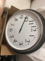 Kaputte Ikea Uhr zu verschenken Duisburg - Duisburg-Mitte Vorschau