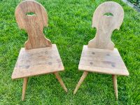 2 rustikale Stühle aus Massivholz Holz - Hütten-Charme - Landhaus Hessen - Wiesbaden Vorschau