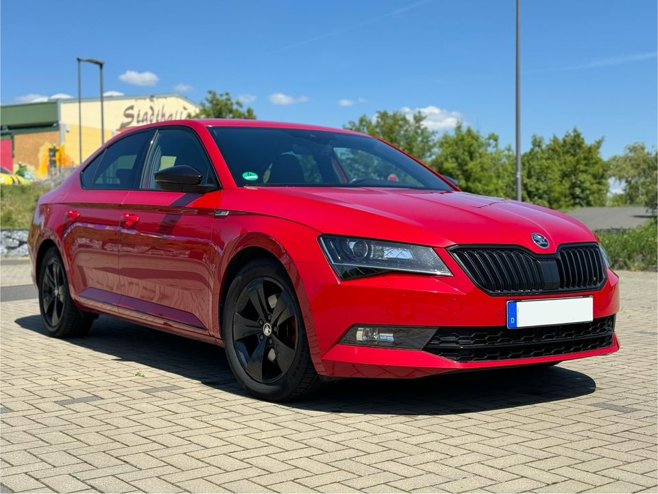 Skoda SUPERB Sportline 2.0 TSI 220PS nur 21.000€ !! in Erkner