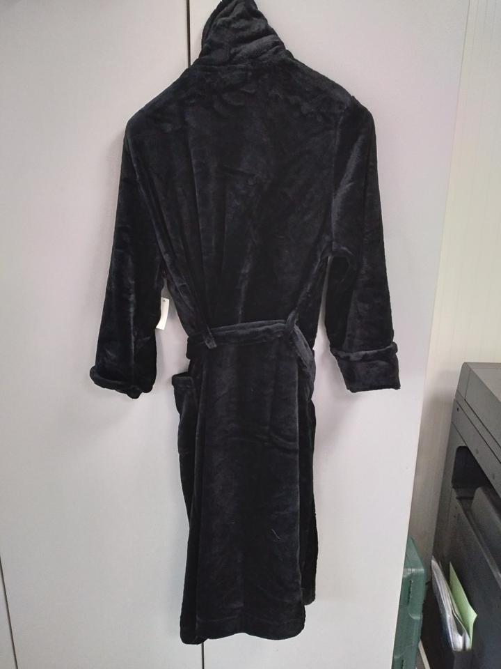 Iris & Lilly Damen Long Plush Dressing Gown, Schwarz (Black), M in Körle