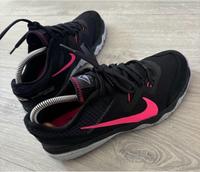 Original NIKE TRAIL JUNIPER Trekking und Laufschuh, Gr. 39 Berlin - Lichtenberg Vorschau