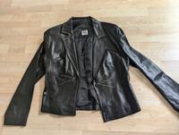kurze schwarze Lederjacke, weiches Leder von Milano di Alba Moda Nordrhein-Westfalen - Iserlohn Vorschau