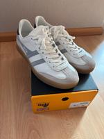 Gola Sneaker Gr. 41 Neuwertig Leder Turnschuhe Damen Niedersachsen - Hornburg Vorschau