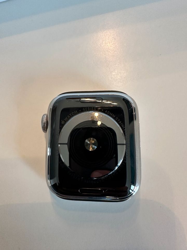 Apple Watch Series 5 in Dürrlauingen