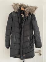 Winterjacke schwarz Khujo Größe S Nordrhein-Westfalen - Netphen Vorschau