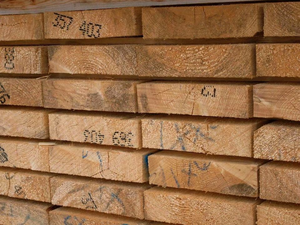 Sägewerk und Holzhandlung in Oelsnitz / Vogtland