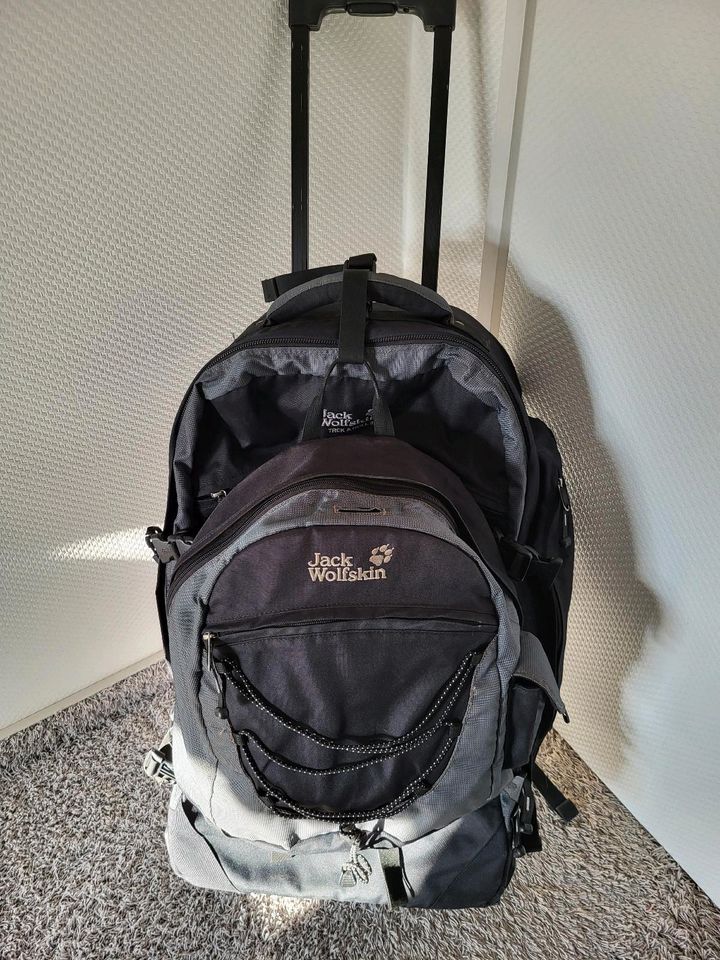 EXPEDITION Reisetrolly + Rucksack von Jack Wolfskin in Köln