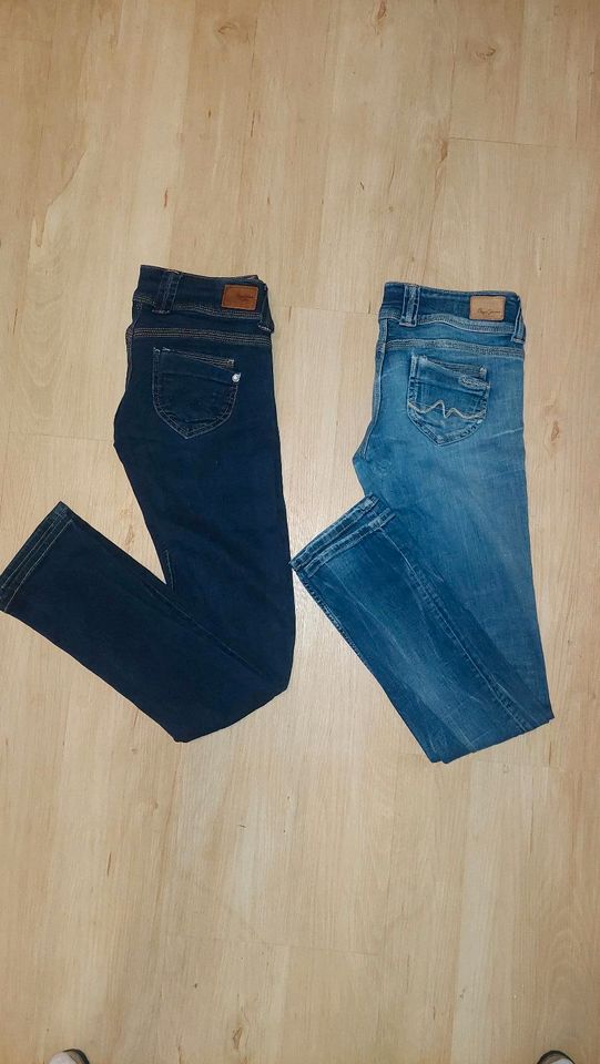 2 Pepe Jeans W28 L34 in Birgland