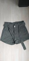 Amisu Shorts mit Gürtel, oliv, 36 Bayern - Neuburg a.d. Donau Vorschau
