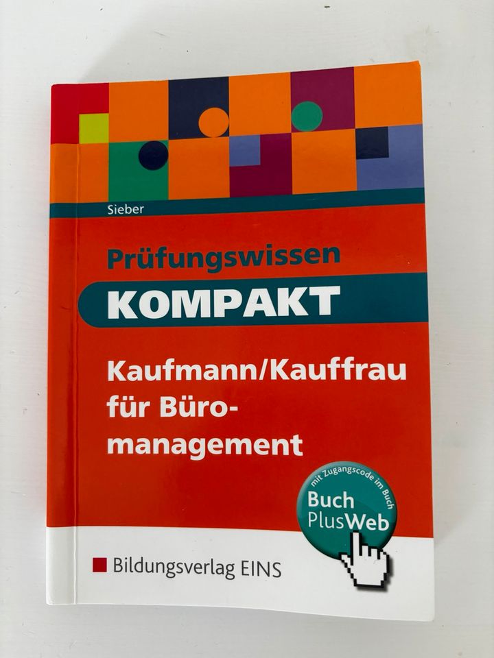 Prüfungswissen Kompakt - Büromanagement in Ulm