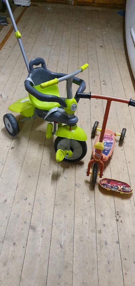 Dreirad und Roller für Kleinkinder in Elbenau