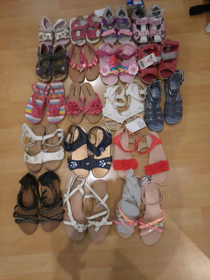 Sandalen Mädchenschuhe Sommer 21 24 25 28 29 30 31 33 35 36 ab in Leipzig