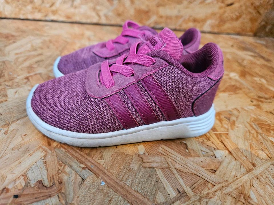 Adidas Turnschuhe Gr. 21 in Wendeburg