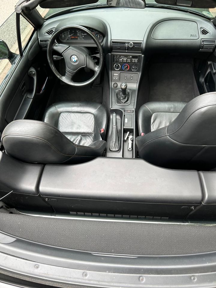 BMW Z3, Cabrio schwarz in Salzhausen