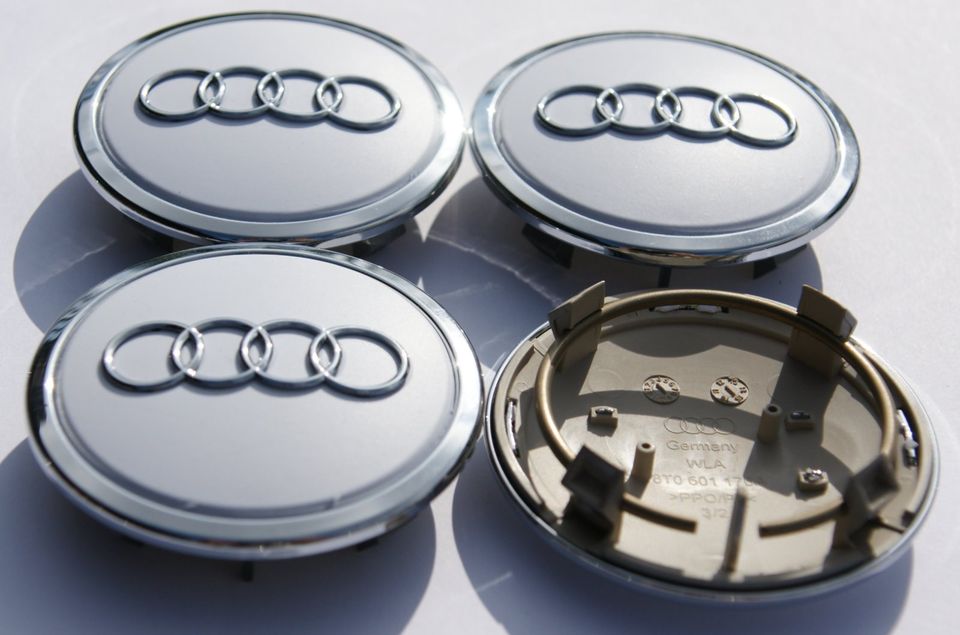 4 AUDI 8T0601170A ORIGINAL Felgendeckel Nabenkappen Nabendeckel in Rehbach