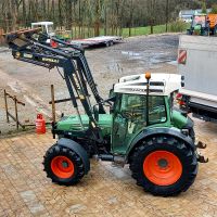 Fendt 209 S,Allrad,Frontlader,EZ:04,7600 Stunden. Bayern - Reuth Vorschau