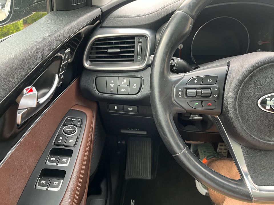 Kia Sorento Platinum Edition AWD AHK 8x Bereift in Stammham b. Ingolstadt