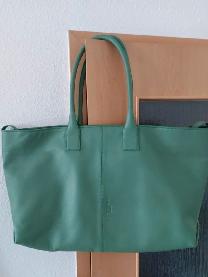 Liebeskind tasche Chelsea L Grün 47x35cm echtleder in Dresden