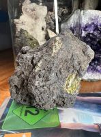 Olivin / Peridot von Lanzarote aus Edelstein Mineralien Sammlung München - Altstadt-Lehel Vorschau