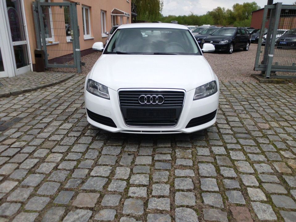 Audi A3 1.6 Attraction in Rostock