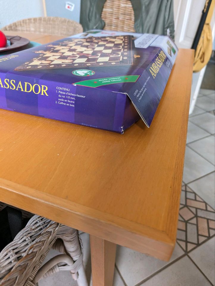 Verkaufe ein Ambassador Schachspiel in Osnabrück