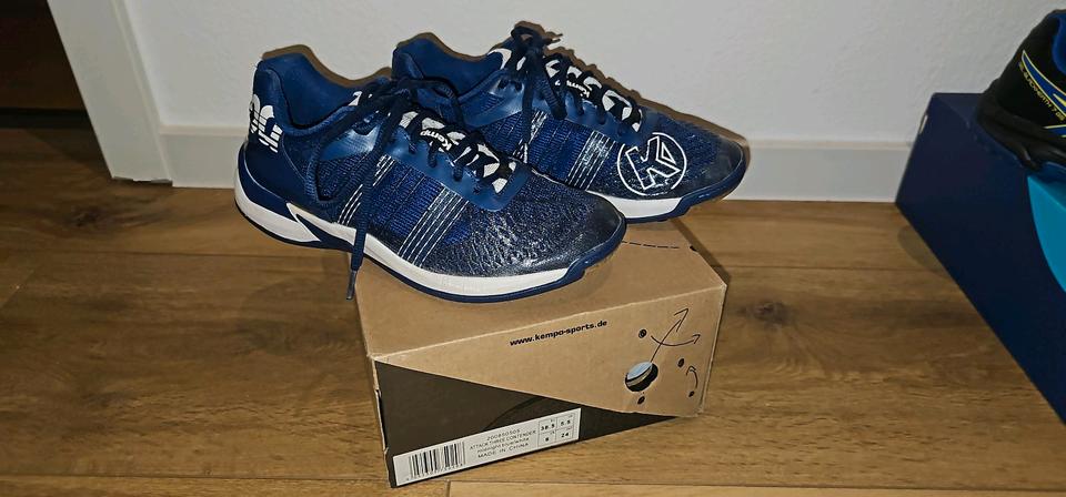 Neue KEMPA Hallensportschuhe Gr. 38,5 Hockey, Handball, Tennis in Stuttgart