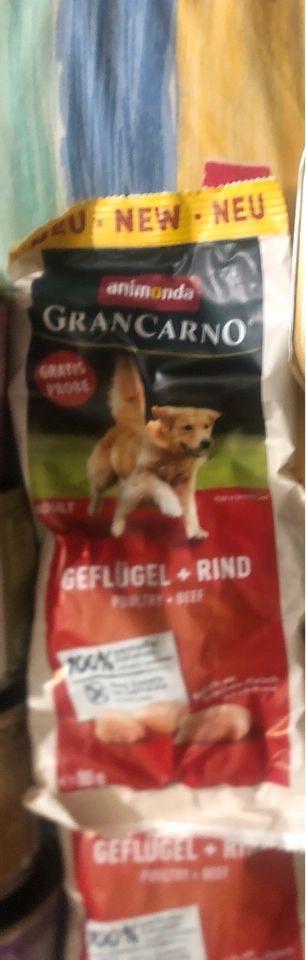 Hundefutter zu verkaufen, Nassfutter, Leckerlies, Knochen, TroFu in Leipzig