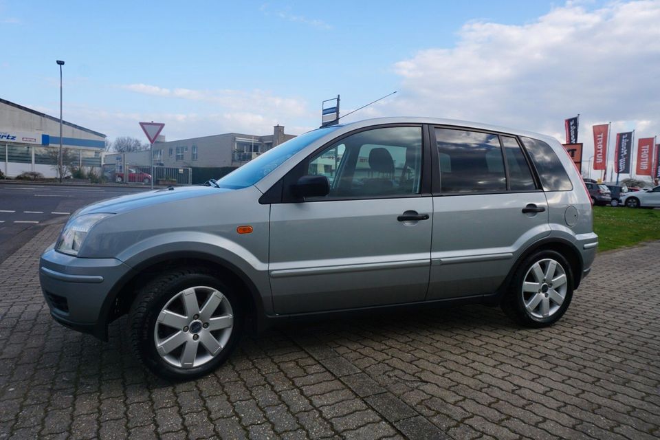 Ford Fusion Plus*AUTOMATIK*KLIMA*ZV-FUNK*RADIO-CD !! in Kempen