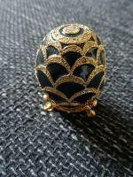 Deko "Fabergé"-Ei Tannenzapfen orig. Swarovski Kristalle,Standfuß Nordrhein-Westfalen - Jüchen Vorschau