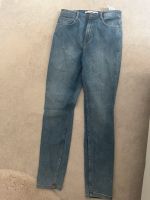Zara Highwaist Jeans denim wear  Neu mit Etikett Baden-Württemberg - Göppingen Vorschau