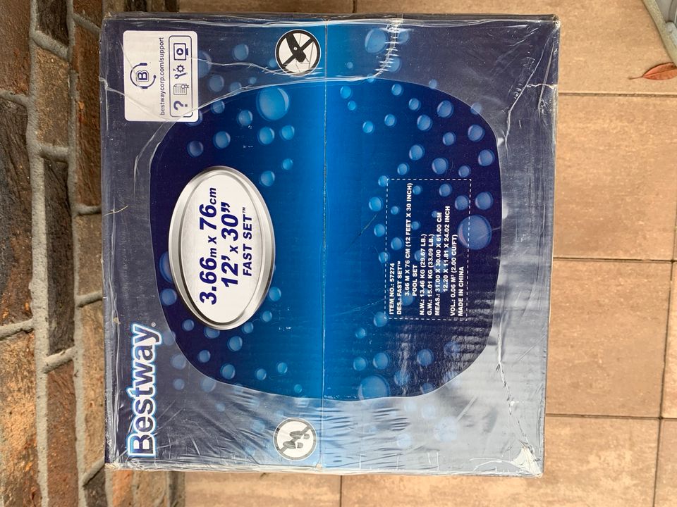 Bestway Fast Set Pool (Originalverpackt) in Swisttal