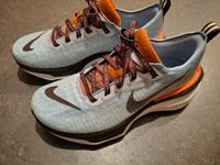 wie neu Nike Laufschuhe in 38 running shoes size 7 Mitte - Wedding Vorschau