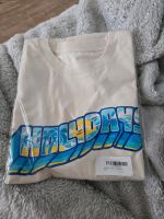 Holyday T-Shirt Größe M Nordrhein-Westfalen - Mülheim (Ruhr) Vorschau