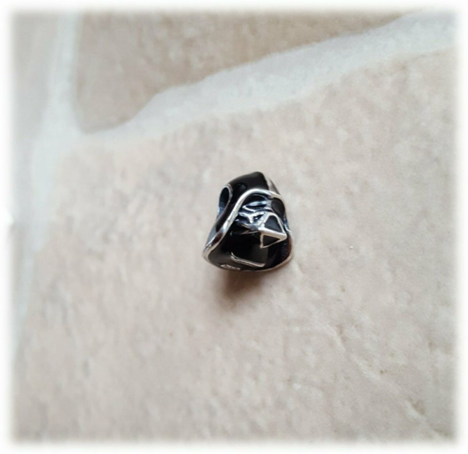 Pandora 925er Silberbead Anhänger Star Wars Darth Vader 799256C01 in Aschersleben