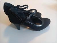 Bugatti High Heels Gr. 37 Niedersachsen - Hankensbüttel Vorschau