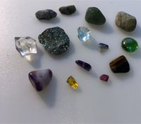 Steine, Edelsteine, Malachit, Kristallsteine, Chakra Hessen - Guxhagen Vorschau