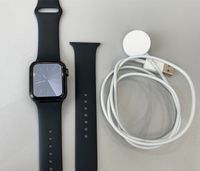 Apple Watch SE 40mm Aluminium Grau mit Sportarmband Berlin - Wilmersdorf Vorschau