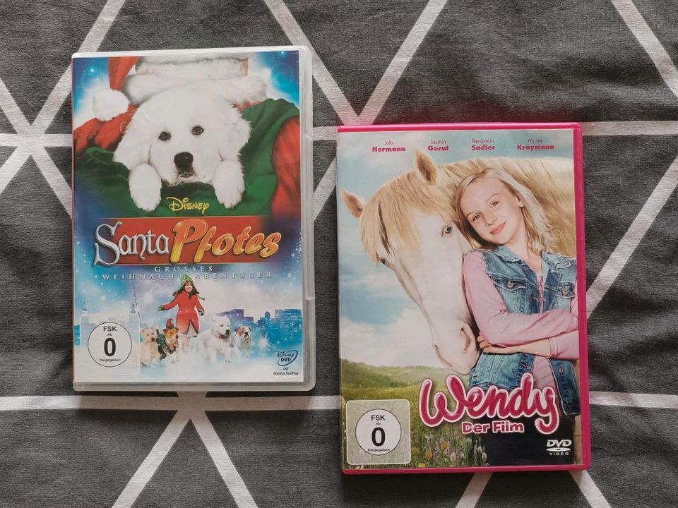 2 DVDs - Wendy der Film / Santa Pfotes in Parchim